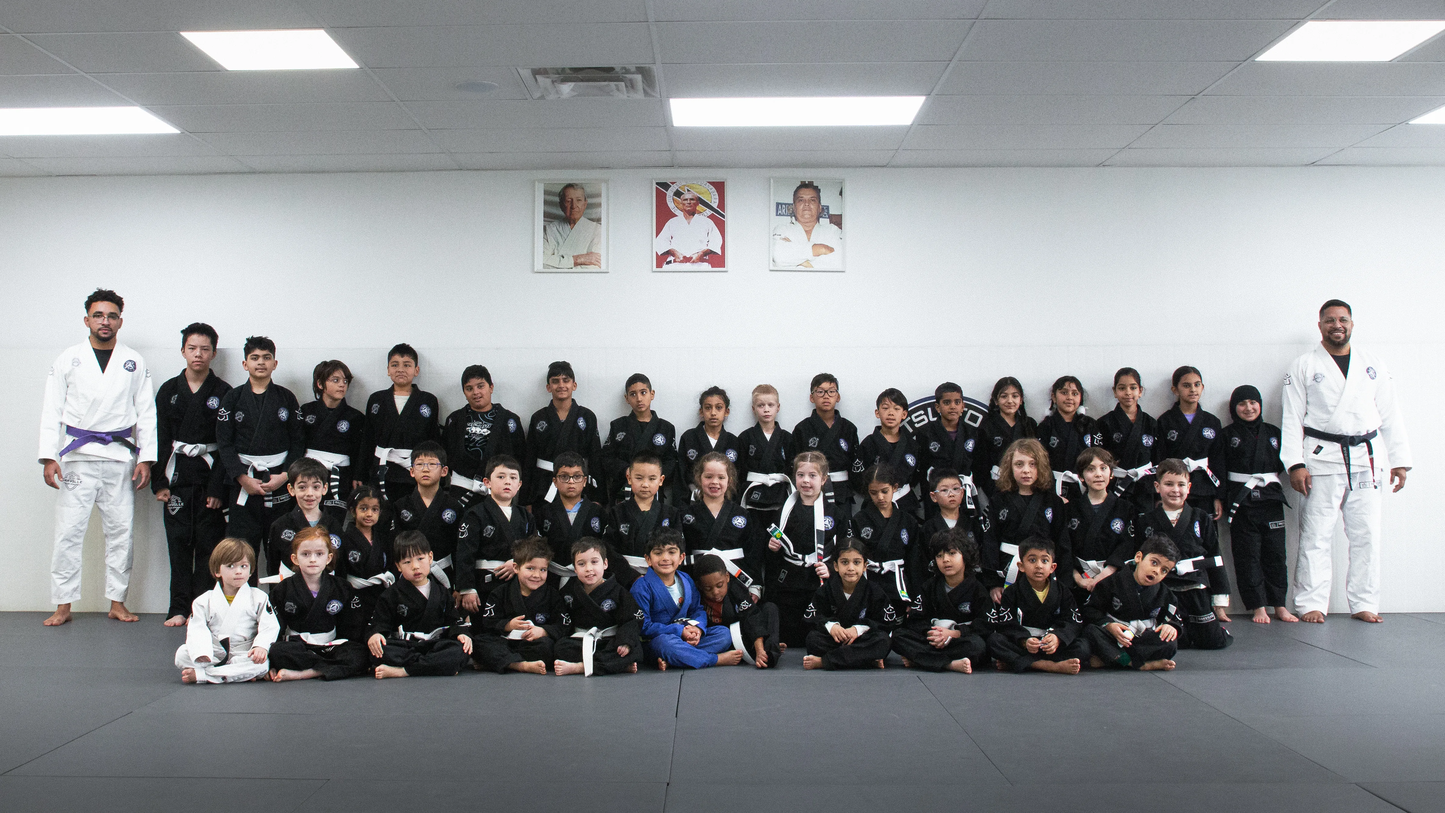 Juniors training at Oakville BJJ