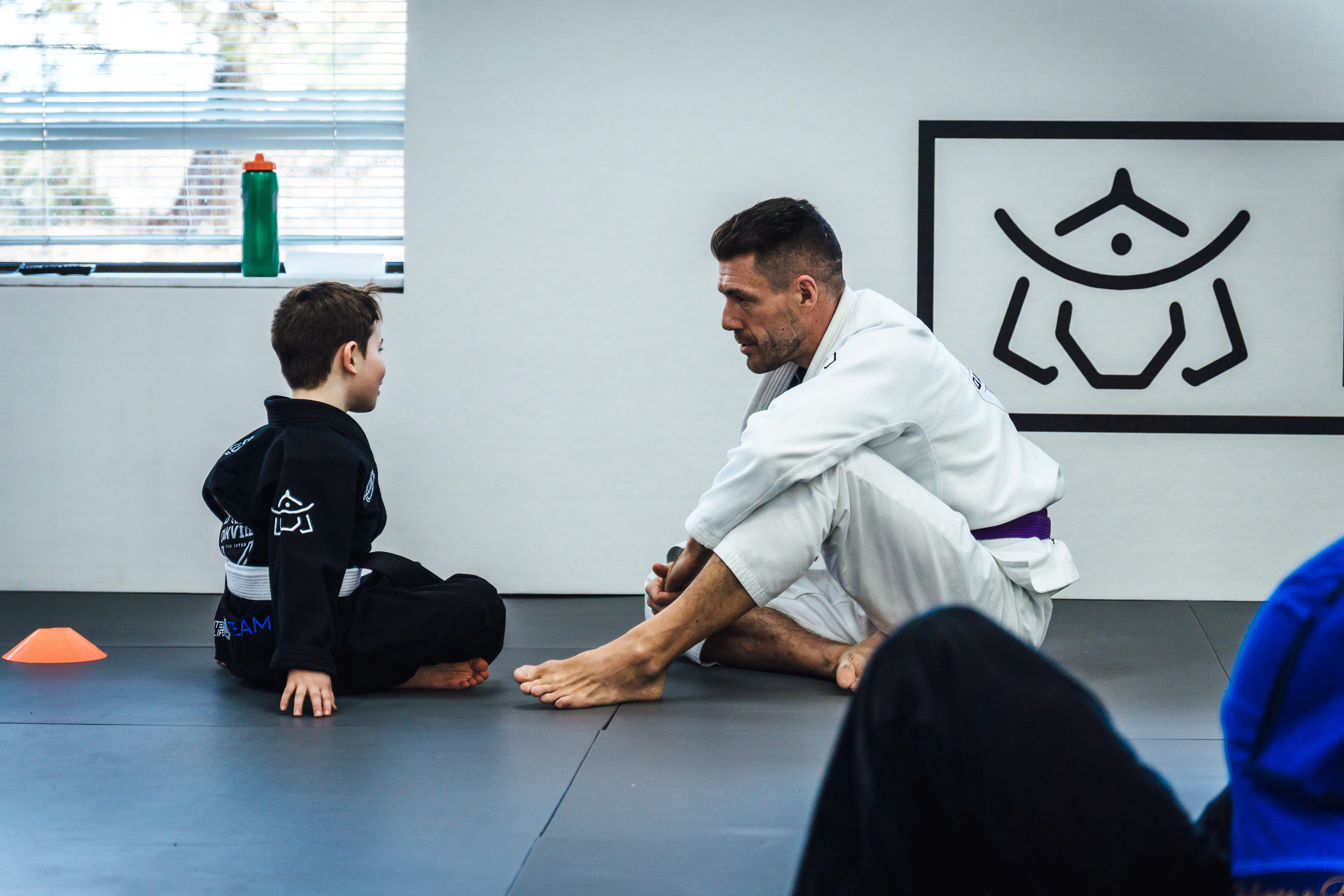 Luiz Ribeiro teaching a Brazilian Jiu-Jitsu class at Oakville BJJ